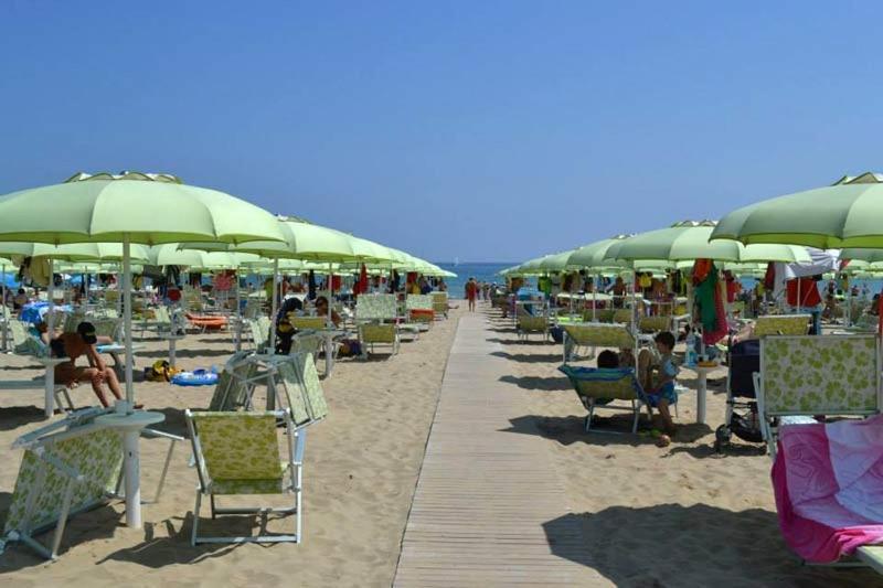 Appartamento In Villa Pesaro Zewnętrze zdjęcie