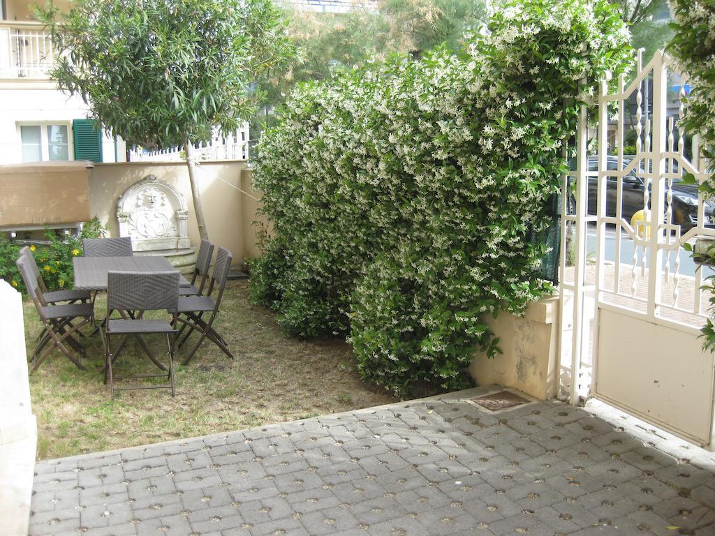 Appartamento In Villa Pesaro Pokój zdjęcie